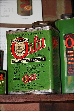 WAKEFIELD OILIT (Castrol) (Pint) - click to enlarge